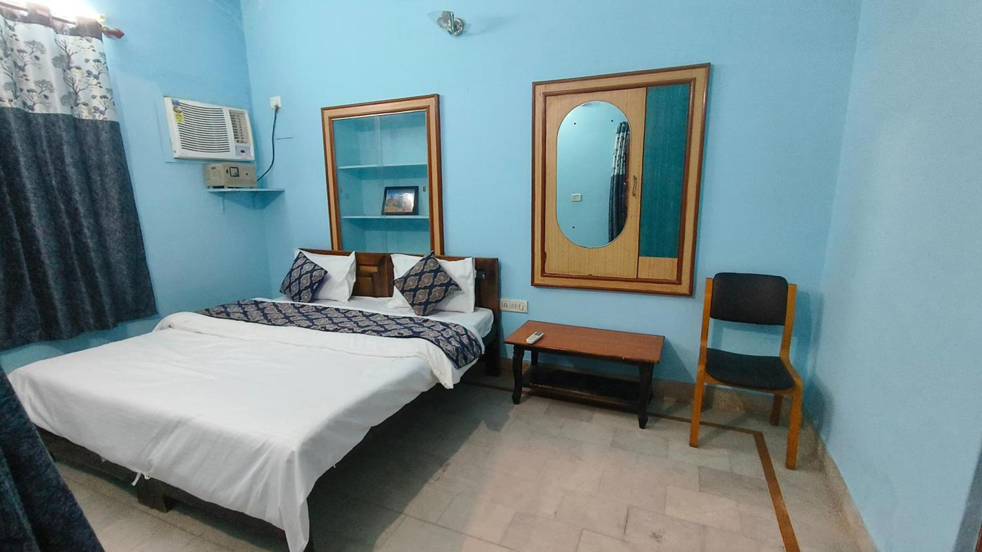 Hotel Navodaya Jaisalmer Extérieur photo
