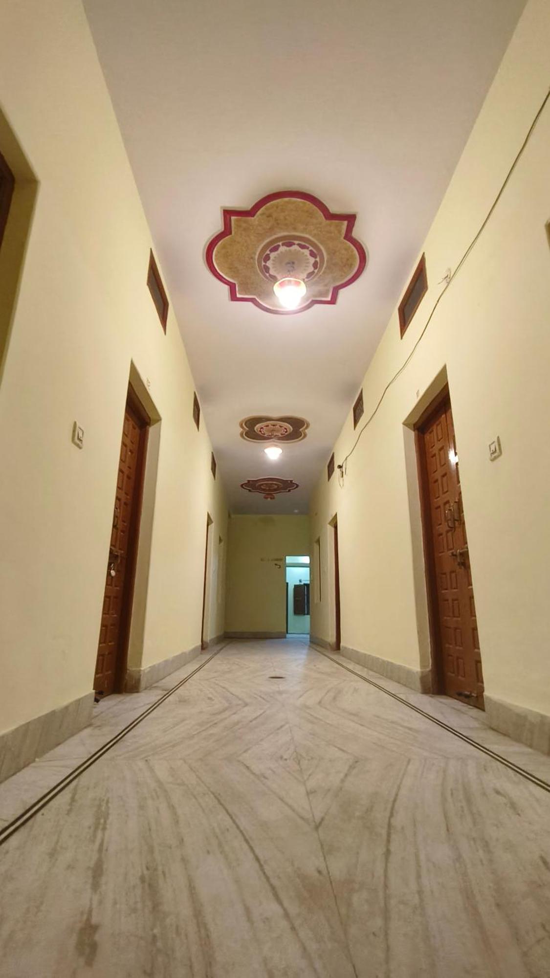 Hotel Navodaya Jaisalmer Extérieur photo